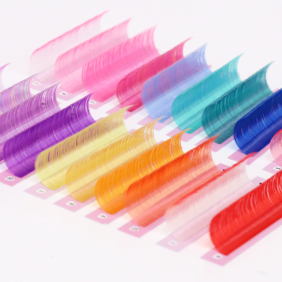 AGUUD Mix Gekleurde Russische  - Lash Tile Palette recensie en prijs